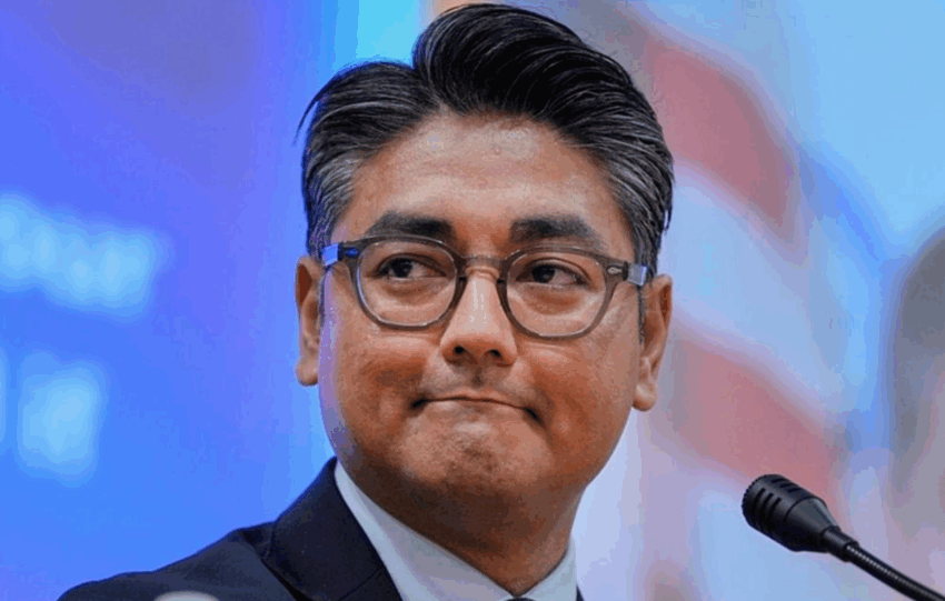 Cincinnati Mayor Aftab Pureval speaking at the podium during his swearing-in ceremony following his 2025 re-election.