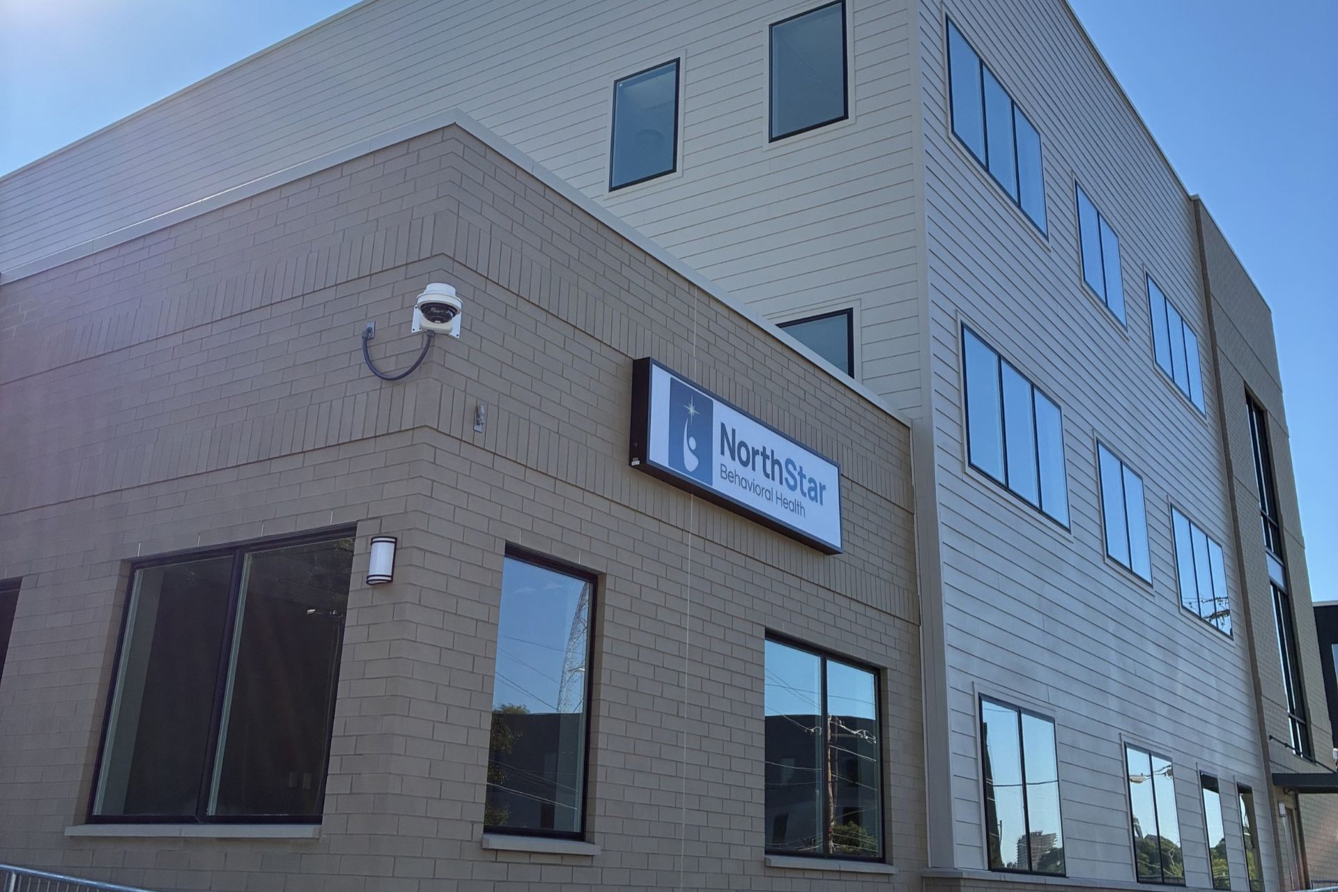 Exterior view of the Northstar Behavioral Health building in Walnut Hills, Cincinnati.